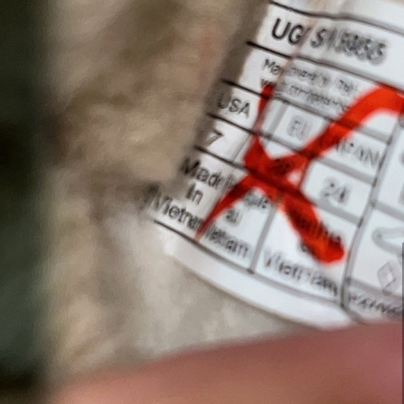 UGG TASMAN‼️ - Picture 5 of 6